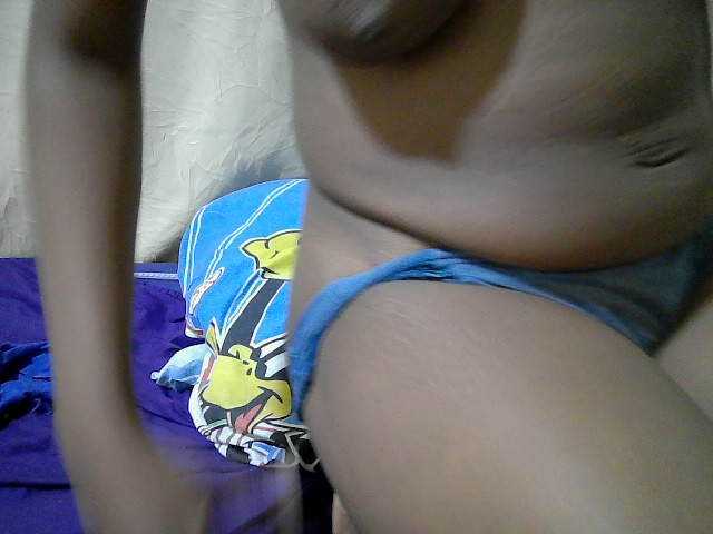 queen-slender live cam on BongaCams