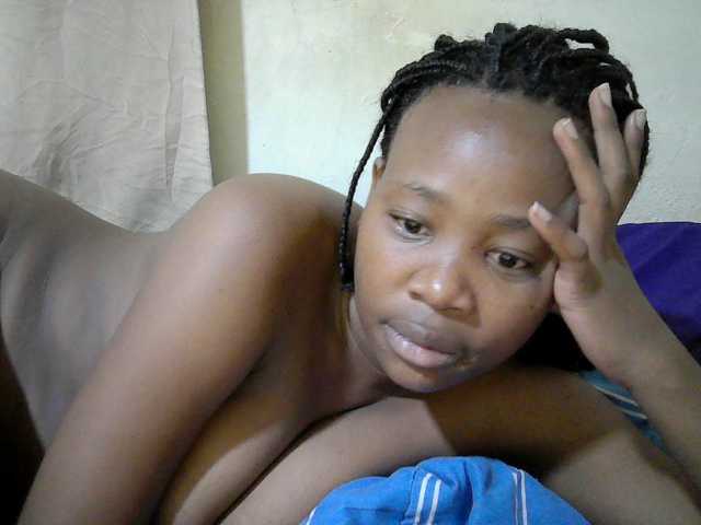 queen-slender live cam on BongaCams