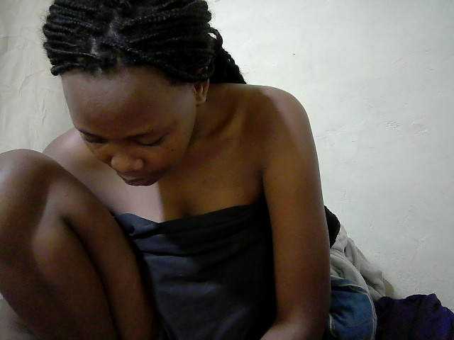 queen-slender live cam on BongaCams