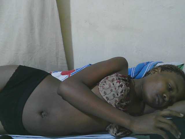 queen-slender's BongaCams show and profile