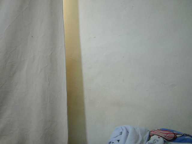 queen-slender live cam on BongaCams