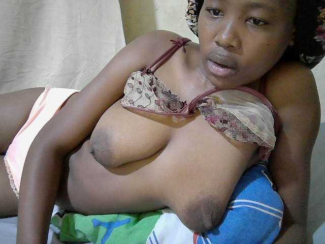 queen-slender live cam on BongaCams