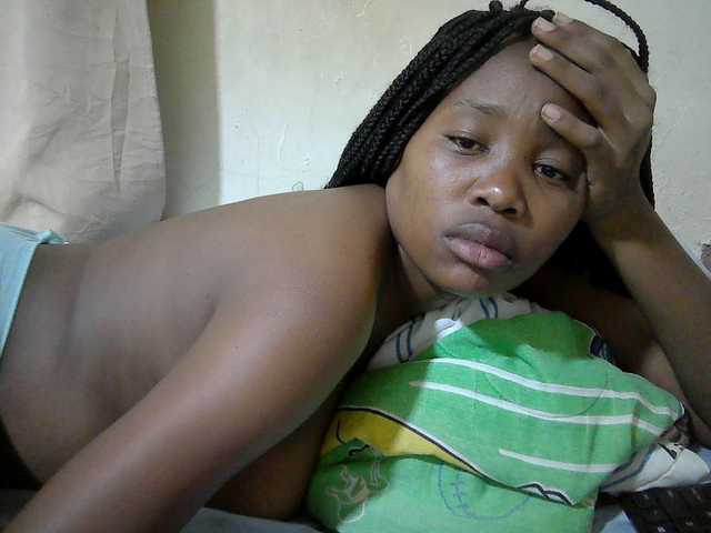 queen-slender live cam on BongaCams