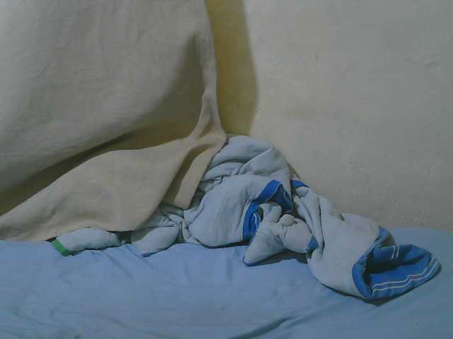 queen-slender's BongaCams show and profile