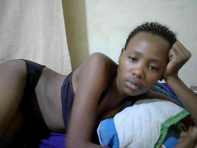 queen-slender queen-slender