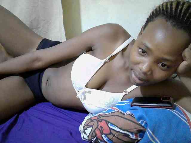 queen-slender webcam