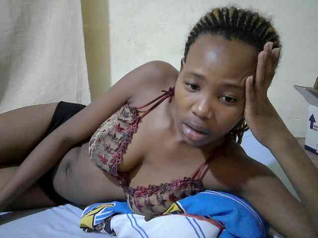 queen-slender webcam