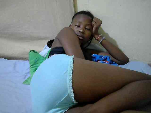 queen-slender webcam