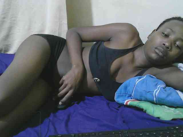 queen-slender webcam