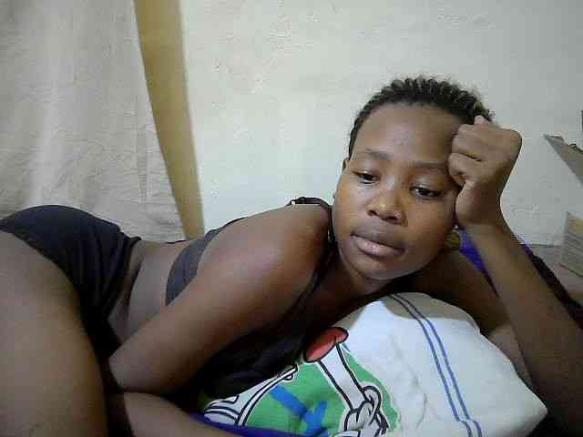 Model: queen-slender