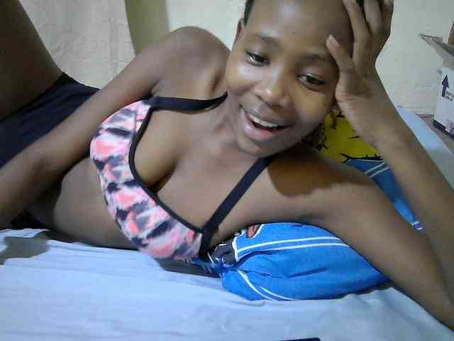 queen-slender webcam
