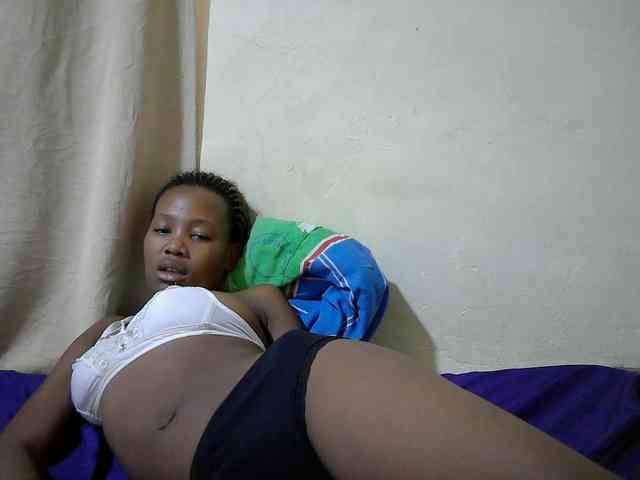 queen-slender webcam