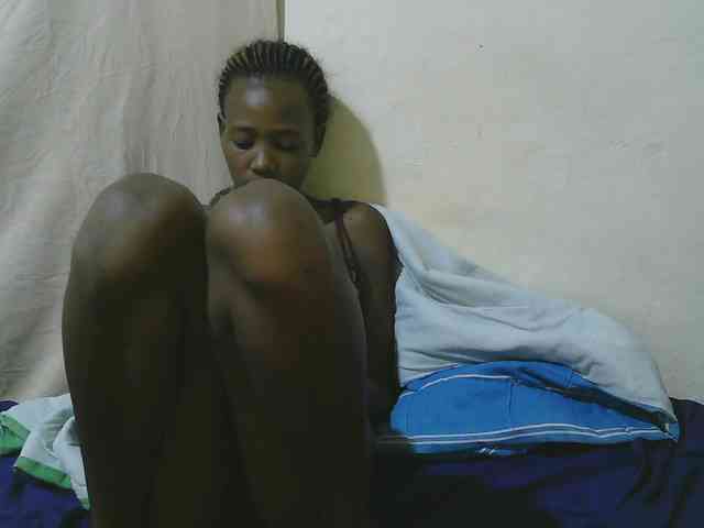 queen-slender webcam