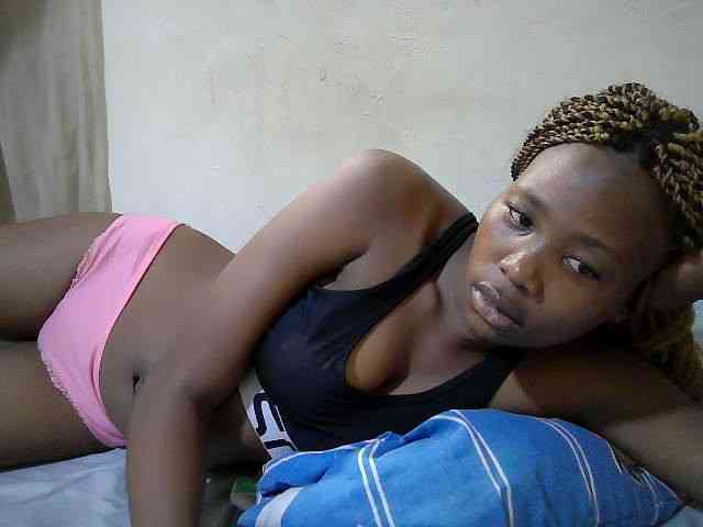 queen-slender webcam