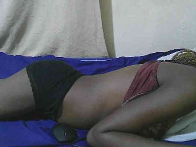 queen-slender webcam