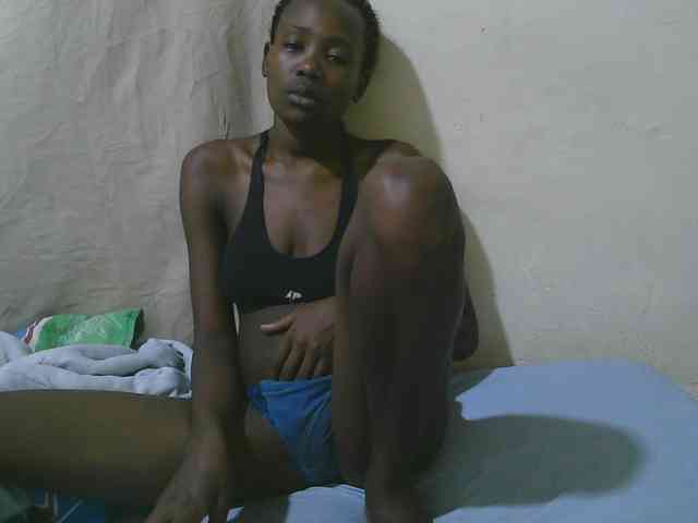 queen-slender webcam