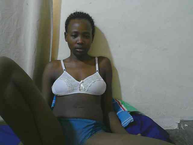 queen-slender webcam