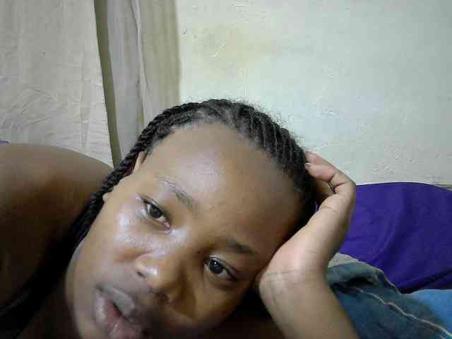 queen-slender webcam