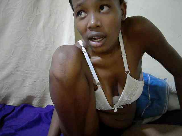 queen-slender webcam