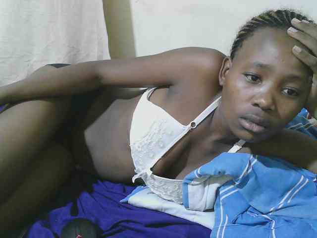 queen-slender webcam