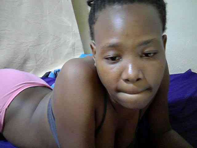 queen-slender webcam