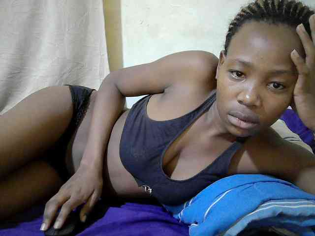 queen-slender webcam