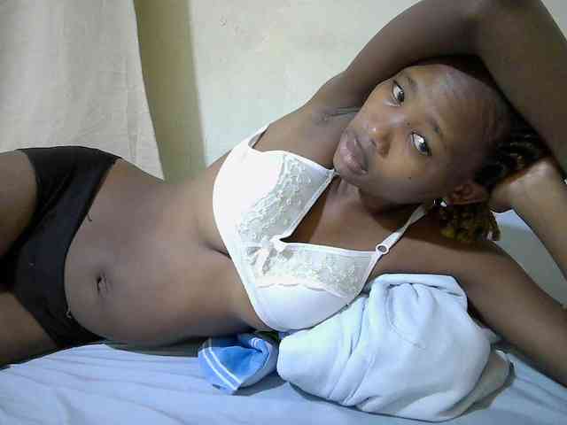 queen-slender webcam