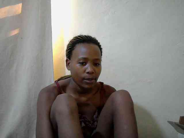 queen-slender webcam