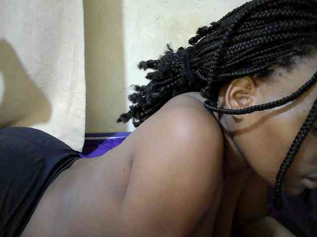 queen-slender webcam
