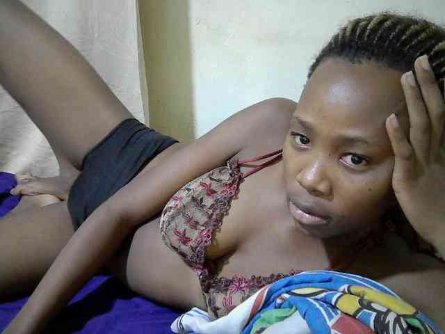 queen-slender webcam