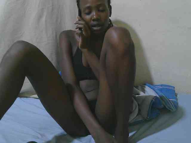 queen-slender webcam