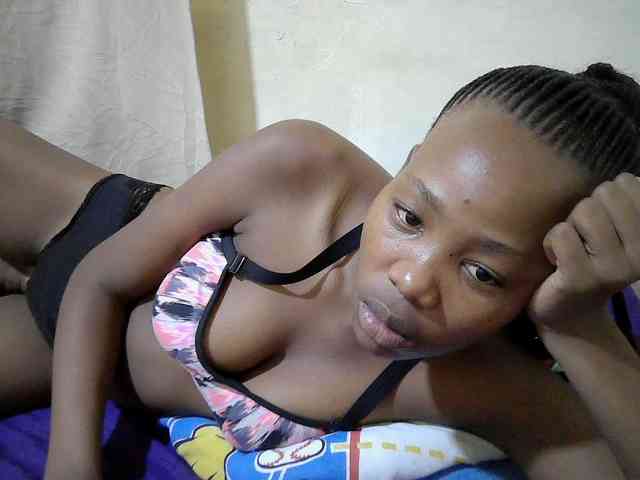 queen-slender webcam