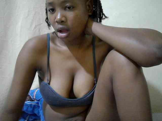 queen-slender webcam