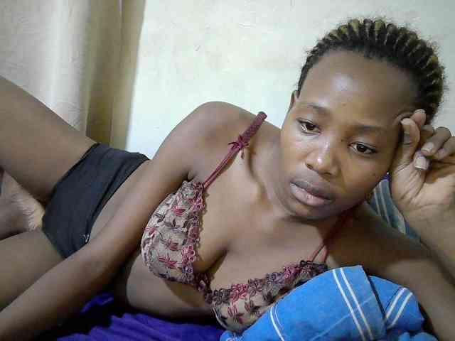 queen-slender webcam