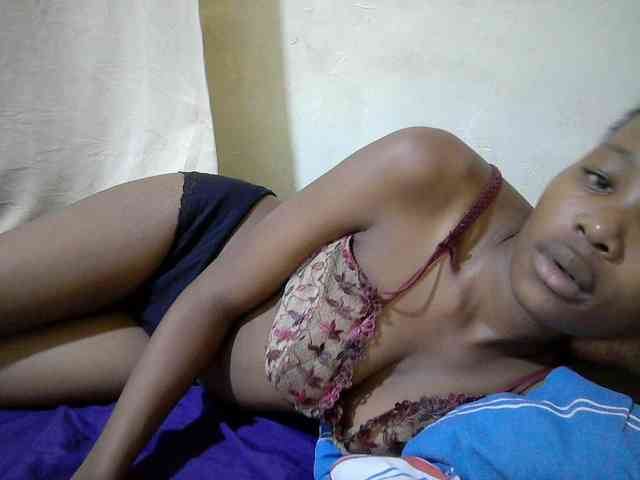 queen-slender webcam