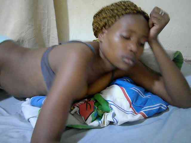queen-slender webcam