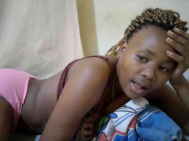 queen-slender webcam