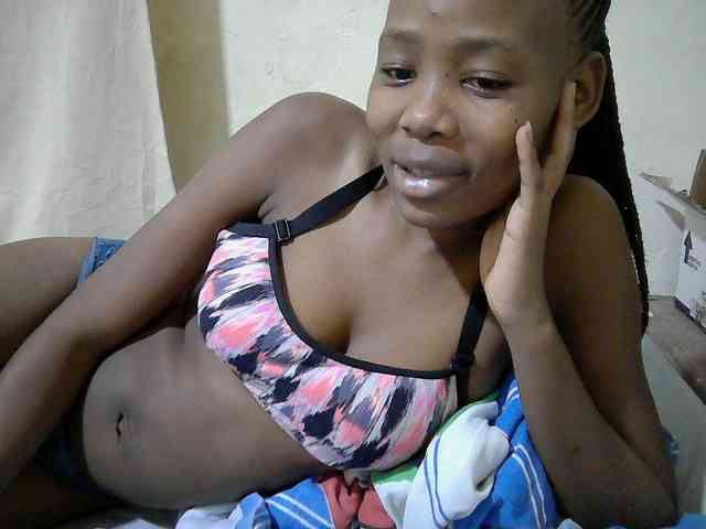 queen-slender webcam