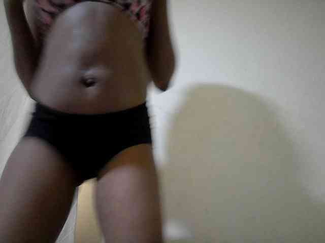 queen-slender webcam