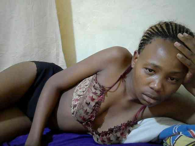 queen-slender webcam