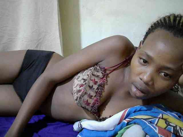 queen-slender webcam