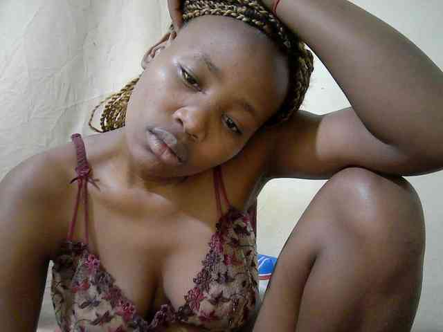 queen-slender webcam