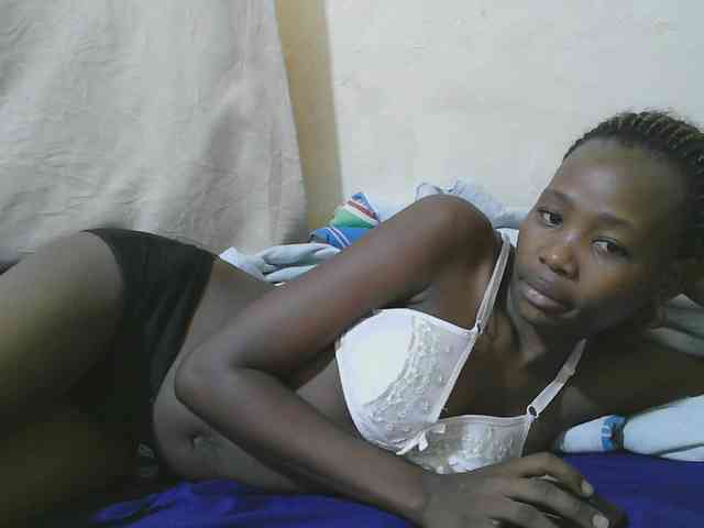 queen-slender webcam