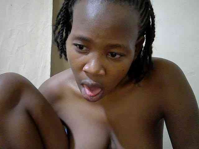 queen-slender webcam