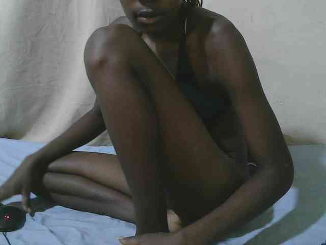 queen-slender webcam