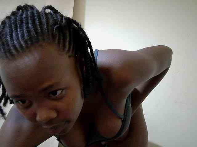 queen-slender webcam