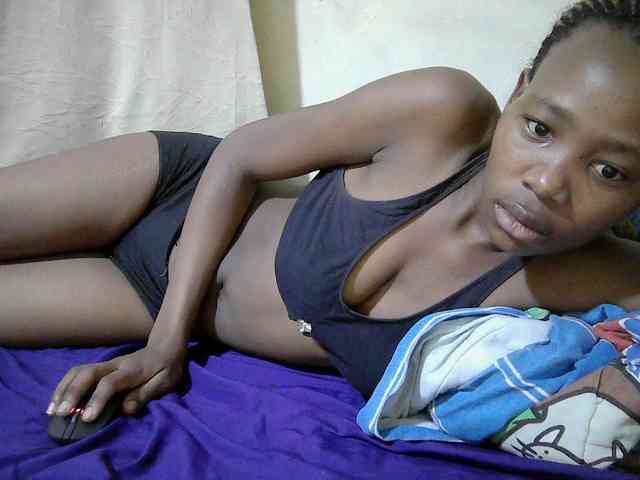 queen-slender webcam