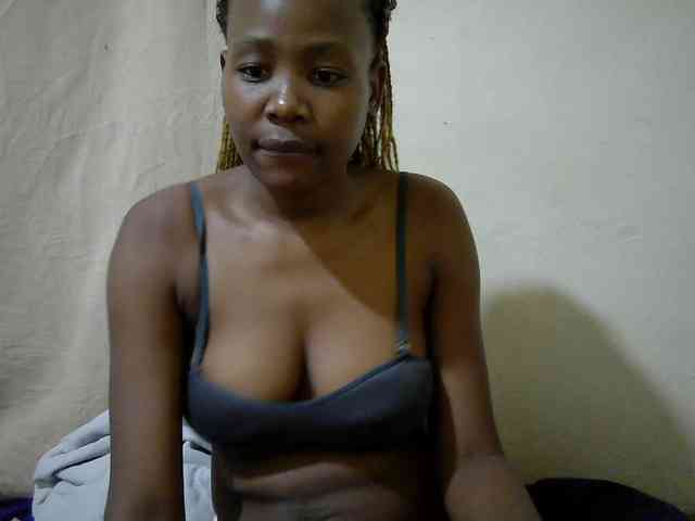 queen-slender webcam