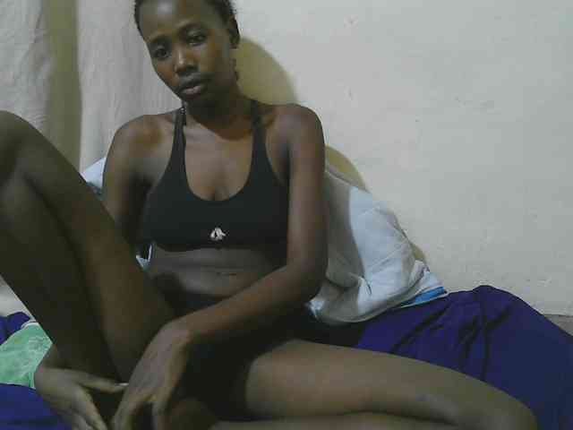 queen-slender webcam