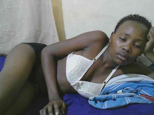 queen-slender webcam